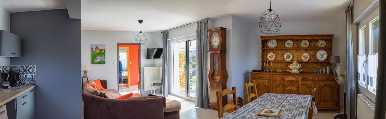 Paisible Maison Entiere 140M2 Avec Veranda Vue Sur La Campagne Renwez ภายนอก รูปภาพ