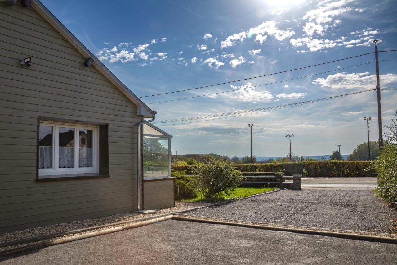 Paisible Maison Entiere 140M2 Avec Veranda Vue Sur La Campagne Renwez ภายนอก รูปภาพ